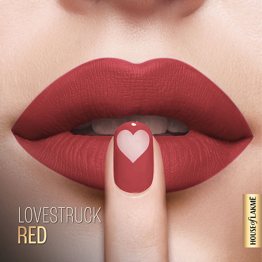 Lakm� Xtraordin-Airy Lip Mousse � 104 Love Struck Red|4.6 gms|MRP 700