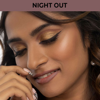 Nykaa Eyes On Me 4 in 1 Quad 01 Eyeshadow Palette - Night Out|5 gms|MRP 375
